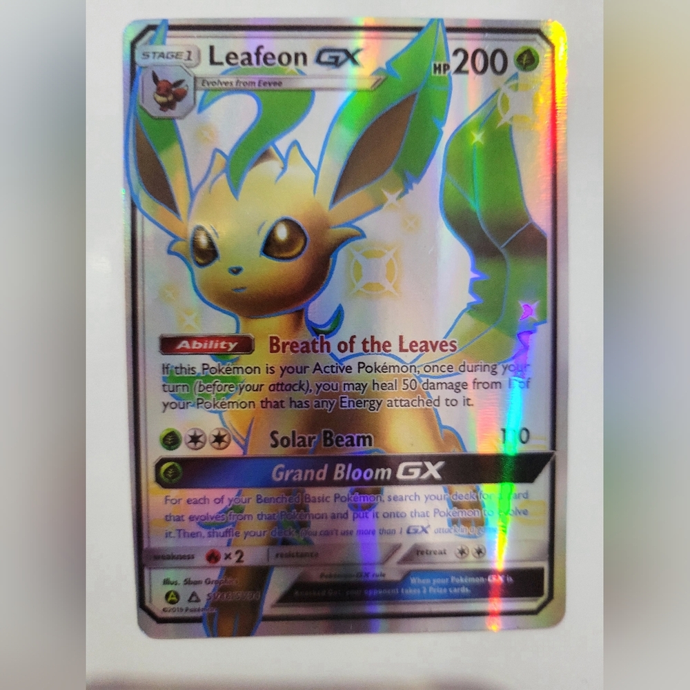 Leafeon GX Ultra Rare Shiny Pokémon Card